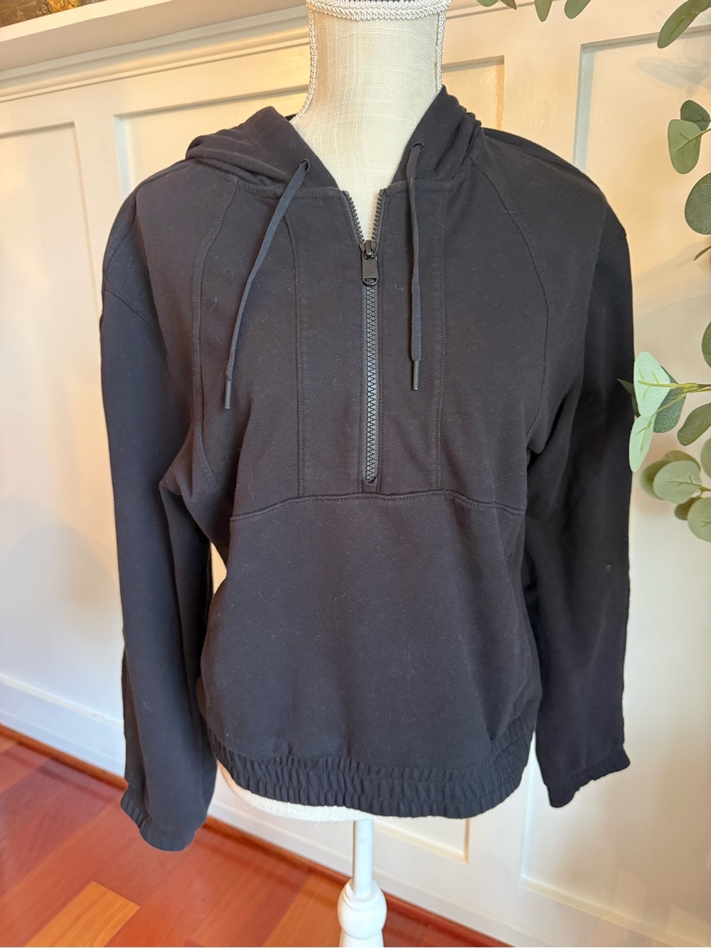 Athleta Men's Black Zip-Front Hooded Sweater